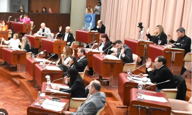 Chubut eliminó los fueros de políticos, jueces y sindicalistas ¿Podría pasar en Jujuy?